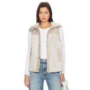 Blank Nyc Sherpa Teddy Vest in Angel Eyes